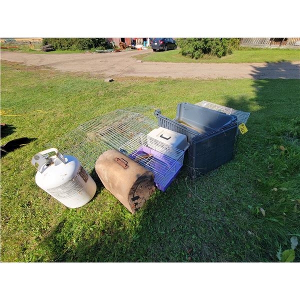 Approx. 6- Cages & propane tank