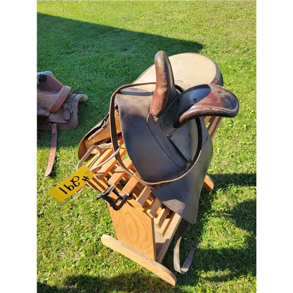 Ladies side saddle