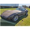 Image 1 : 1976 Corvette SN. 1Z37L6S427734, has key, parts inside, Not running at the moment but was told that 