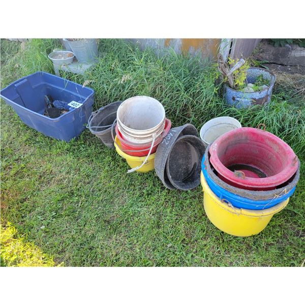 Pails, rubber tubs, brushes