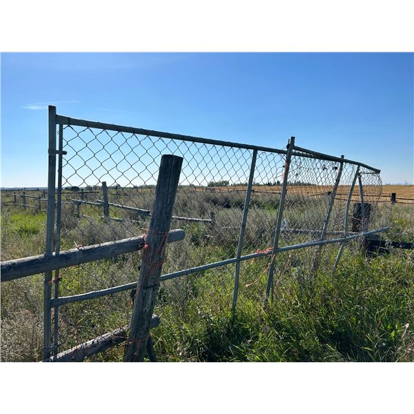 Chain-link panels (1- is poor)