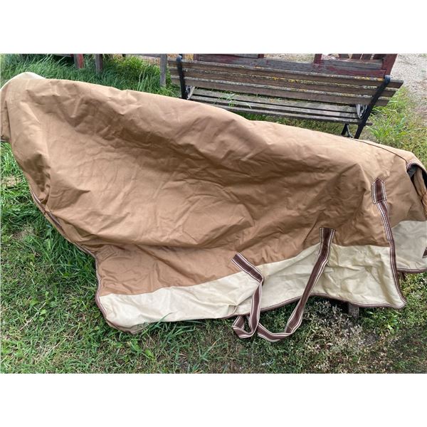 Very good horse blanket