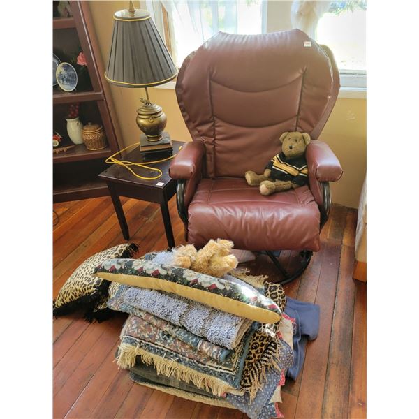 Rocking chair, side table, lamp and qty of blankets & throw pillows