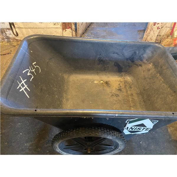 Rubbermaid wheel barrow