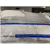 Image 2 : Calvin Klein Premium Luxury Pillows Queen Set of 2