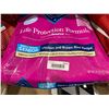 Image 2 : Blue Buffalo Life Protection Formula Small Breed Senior Chicken & Brown Rice Dog Kibble 6.8kg