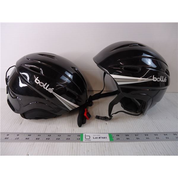 (2) Bolle Brand Snowboarding Helmets-The size is in one picture to assist