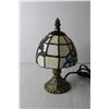 Image 2 : Mini Tiffany Inspired Lamp