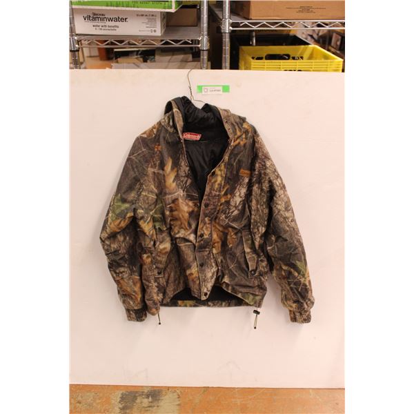 * Coleman Camouflage Light Jacket - Size XL