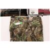 Image 4 : * Pair of Camouflage Pants - Size Large