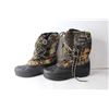 Image 3 : Pair of Men's Camouflage Boots - Size 11