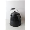 Image 2 : Black Enamel Kettle