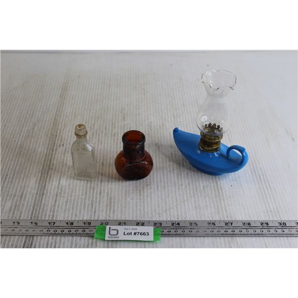 Genie Miniature Kerosene Lamp, (2) Miniature Bottles