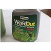 Image 3 : Anti-Freeze, Lawn Weed Out, Mysterious Liquid