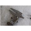 Image 2 : (2) Calipers