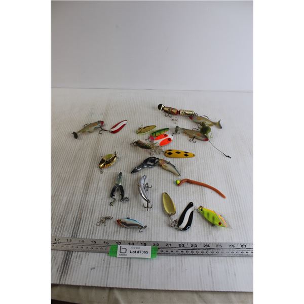 (20+) Assorted Lures, Tackle and Bait