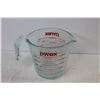 Image 5 : Pans - Glass Dish w/Lid (has chip) - Cutlery - Vallarta Souvenirs - Large Plate - 2 cup Pyrex Measur