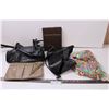 Image 1 : (4) Bags and Planner