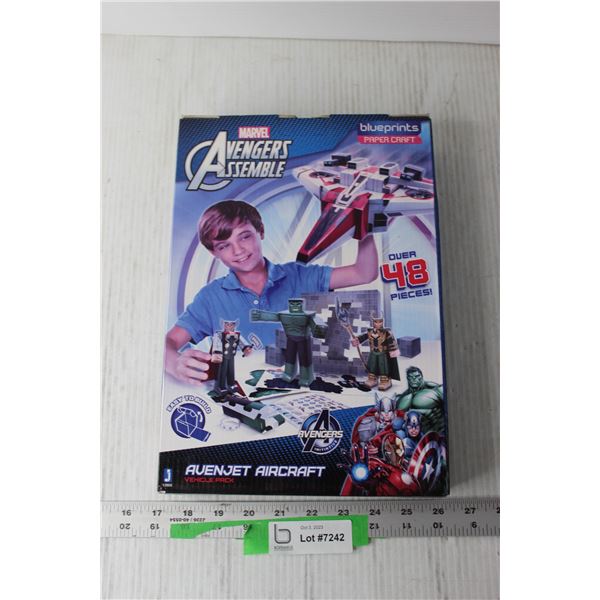 Avengers Assemble Avenjet Aircraft Toy (NIB)