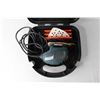 Image 2 : Black and Decker Mouse Sander/Polisher in Case