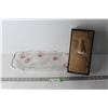 Image 1 : Moai Face Kleenex Holder and Glass Tray