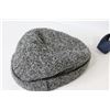 Image 3 : Hats - Toques - Muk Luks Slippers - Kerchief - Material