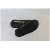 Image 8 : Ladies Guess Shoes - Ladies Harlow Shoes - Toms Shoes (unknown sizes)
