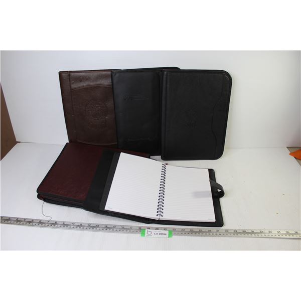 Binder - Day Planner - (3) Folders