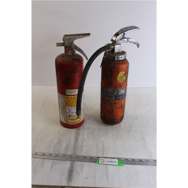 (2) Fire Extinguishers - Can't Ship