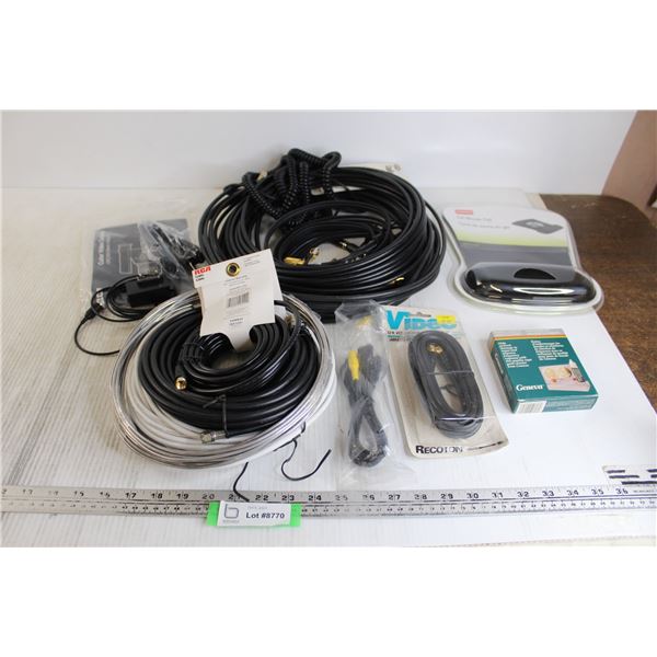 Gel Mouse Pad, Assorted Cables