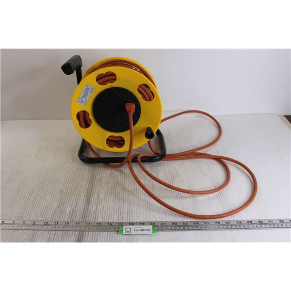 Extension Cord with Reel