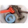 Image 2 : Dustpan, Hammer, Large Bowl, Misc.