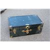 Image 1 : ** Metal Trunk with Inside Shelf - 30" x 16"