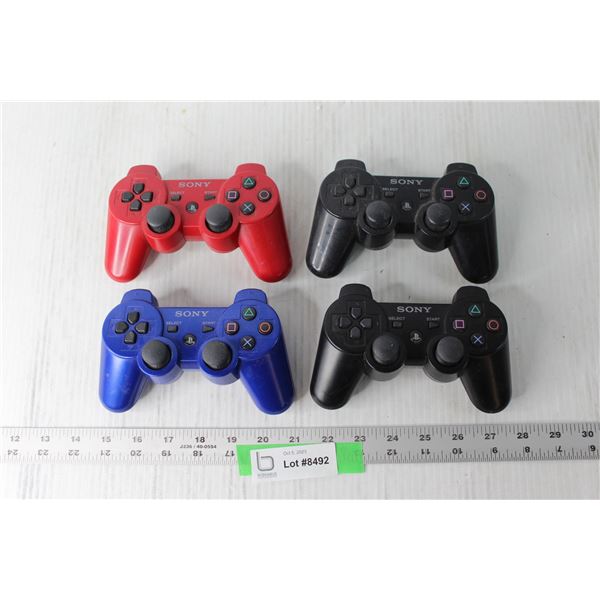 (4) PlayStation Controllers