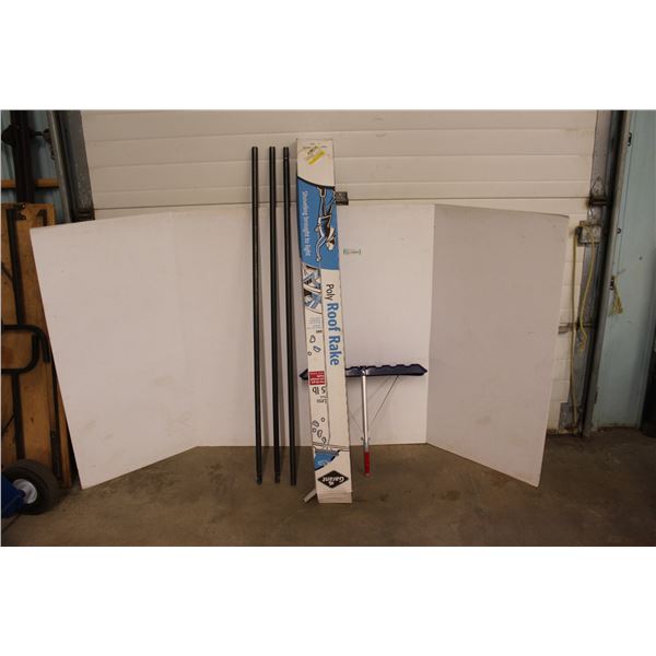 ** Roof Rake in Box