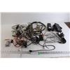 Image 1 : Assorted Cords and Cables