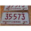 Image 3 : ** Pair of 1971 Saskatchewan License Plates