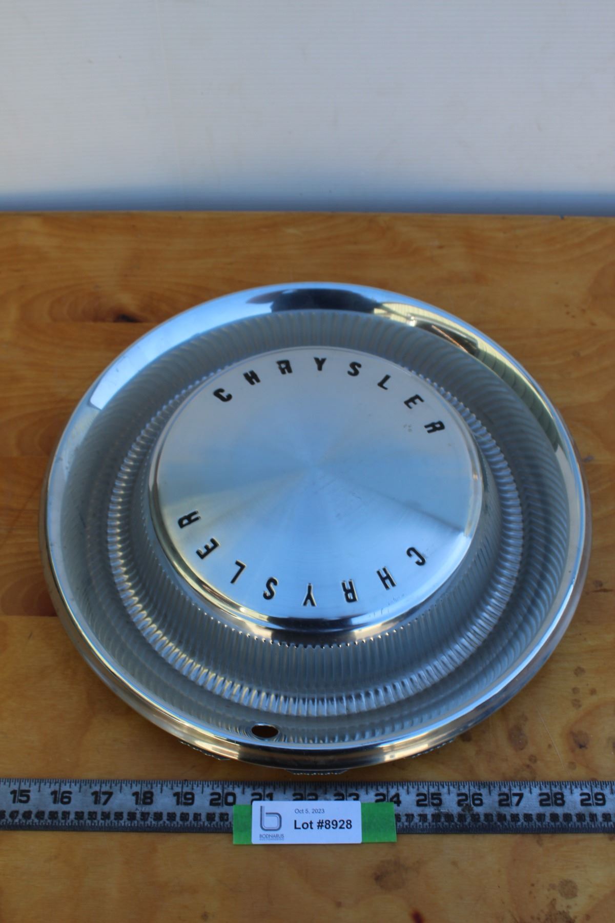 Hubcap Box ** Chrysler Hubcap with Original Box - Bodnarus Auctioneering