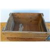 Image 3 : ** Vintage Winnipeg-Manitoba Wooden Crate, Esso Fuel Conditioner Tin