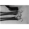 Image 2 : Trailer Hitch and Tie Down Straps