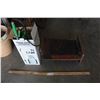 Image 1 : ** 1.3 Gallon Weed Sprayer, Metal Plate - 18" x 14"