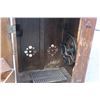 Image 6 : ** Davis Sewing Machine - Threaded, Untested; Cabinet - 23" x 17" x 29" Tall