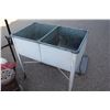 Image 4 : ** Galvanized Wash Tub - 33" x 20"