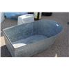 Image 3 : ** Vintage Galvanized Bath Tub - 4' Long
