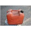Image 4 : ** Galvanized Tub, Gas Can