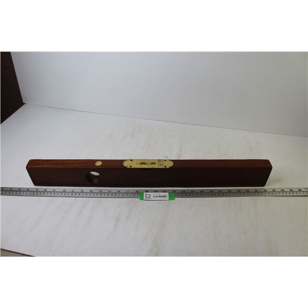 Henry Disston 26" Wood & Brass Level