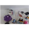 Image 3 : (25+) Assorted Small Children's Toys