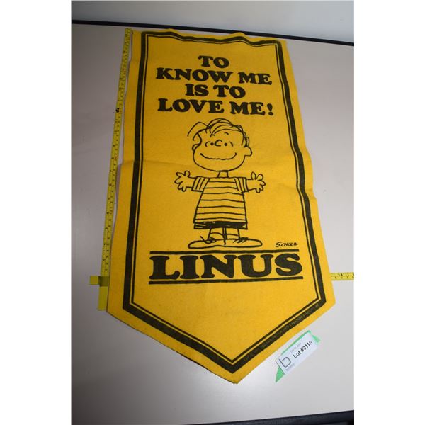 1969 Linus Wall Hanger