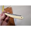 Image 3 : Antique Straight Razor & Holder