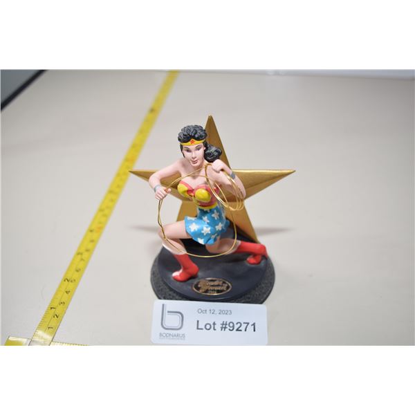 1996 Wonderwoman Figure